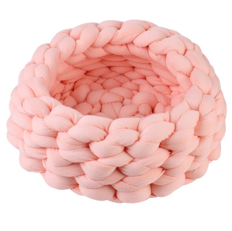 Chunky Cotton Braided Knit Pet Bed in Candy Pink - House Of Pets Delight (HOPD)