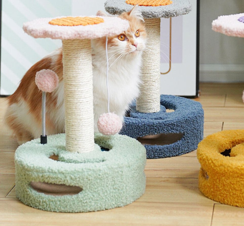 Sunflower Cat Scratcher with Play Toy - House Of Pets Delight (HOPD)